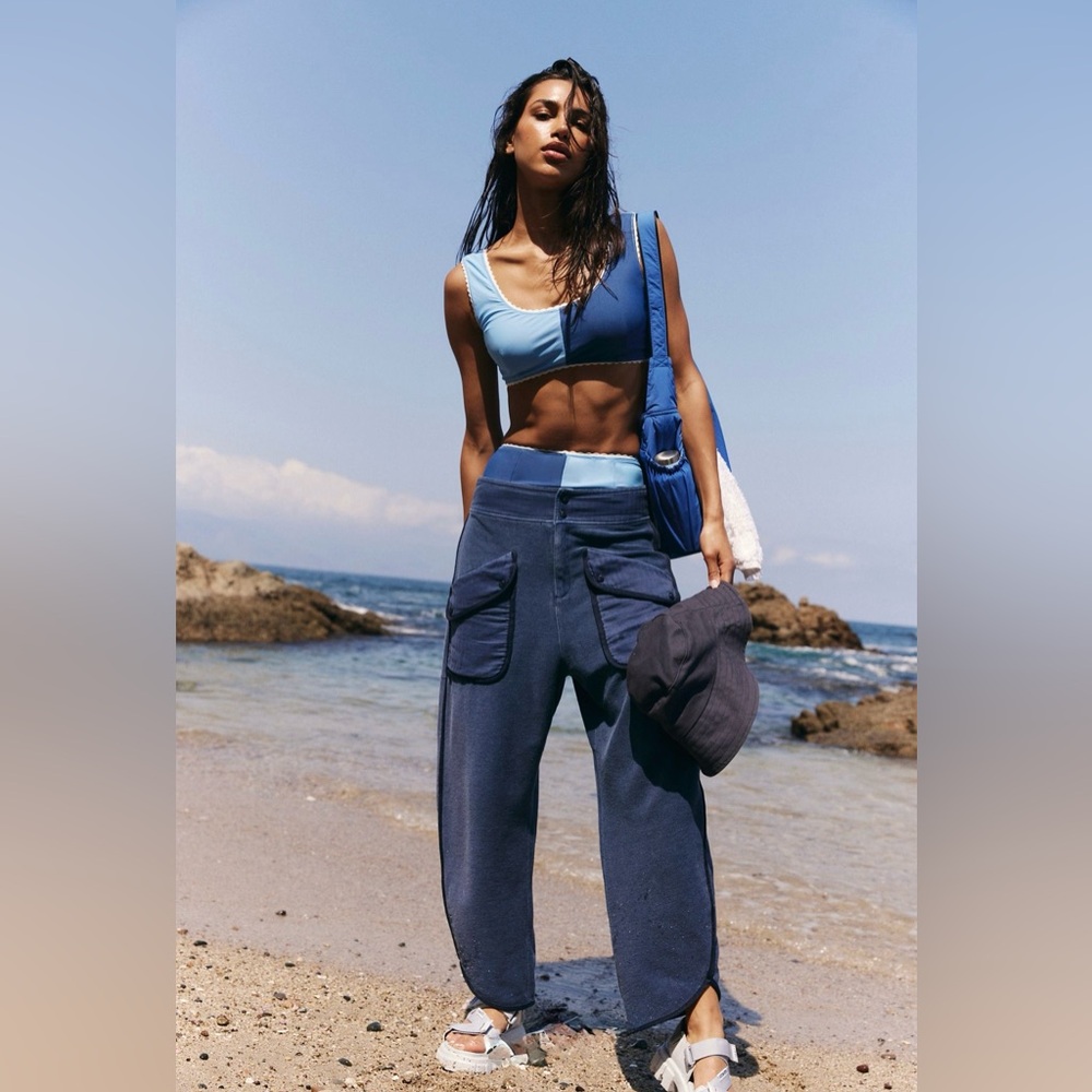 NWOT Free People Movement Timko Pants In Midnight Navy - Picture 3 of 5